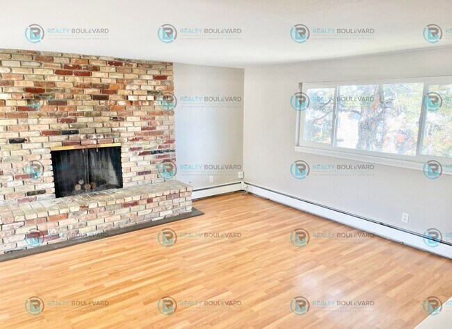 Photo - Perfect home in Reno with 2 car garage, ba...