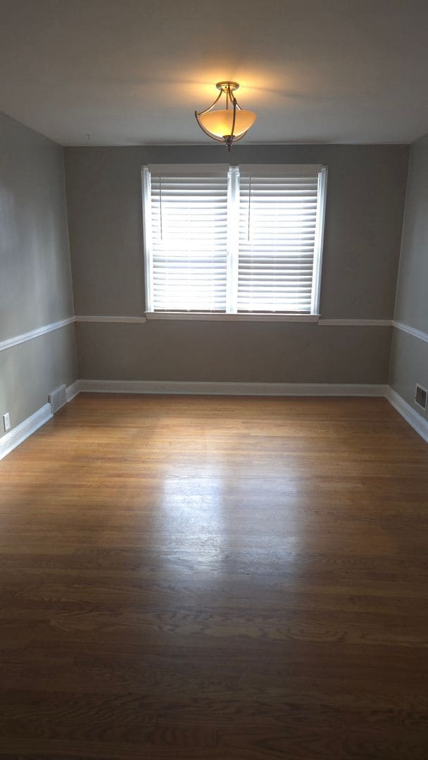 Photo - 3 bedroom, 1.5 bath end unit townhome