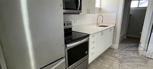 Photo - Odell Duplex Unit 379DOWN