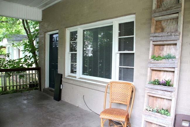 Photo - East Nashville 2 Bedroom Apartment!
