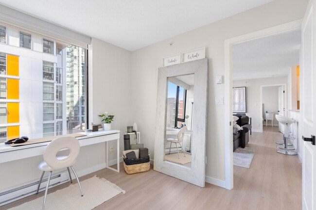 Photo - 1295 Richards St Unit ID1057712P