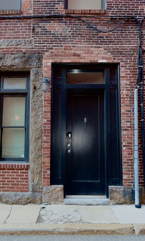 Building Photo - 57 N Washington St Unit 1C