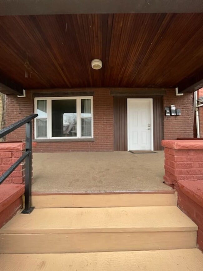 Photo - 1030 11th Ave Unidad 1