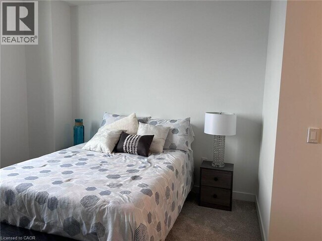 Photo - 1438 Highland Rd W Unit 1204