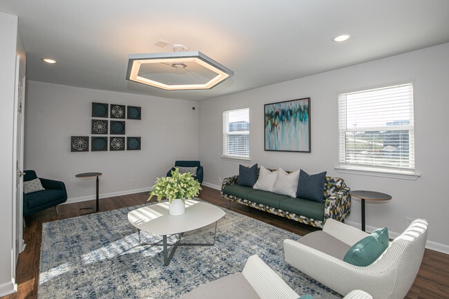 Photo - Meridian at Hermitage