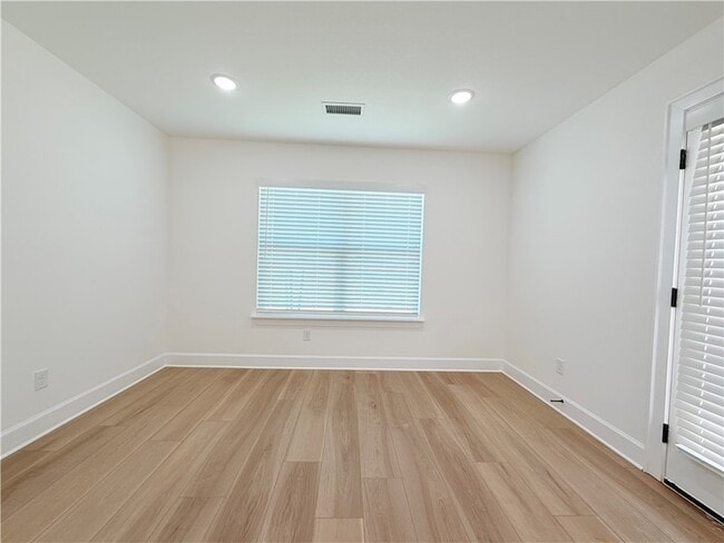 Photo - 3008 SW Luna Ln