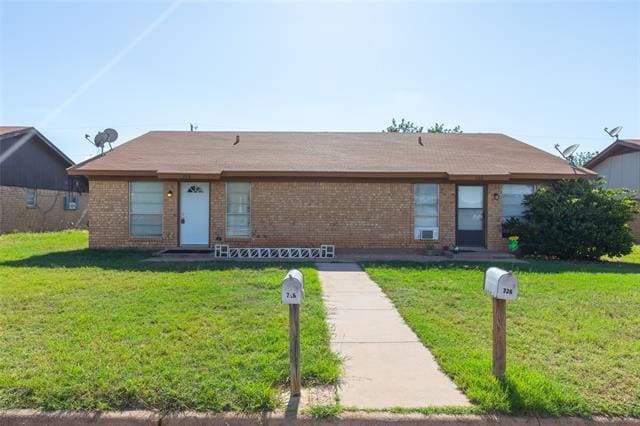 Photo - 728 Redbird Ln