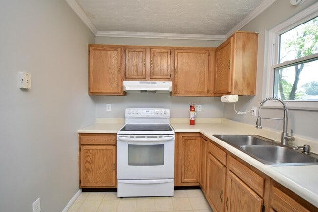 Photo - 12114 6th Ave