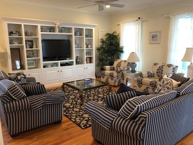 Photo - 32 N Potter Ave