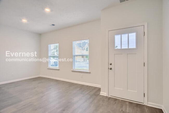 2 Bed/2.5 Bath Townhome with Garage / Coming Soon!