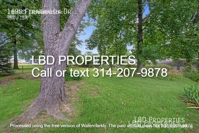 Photo - 1690 Fernbrook Dr