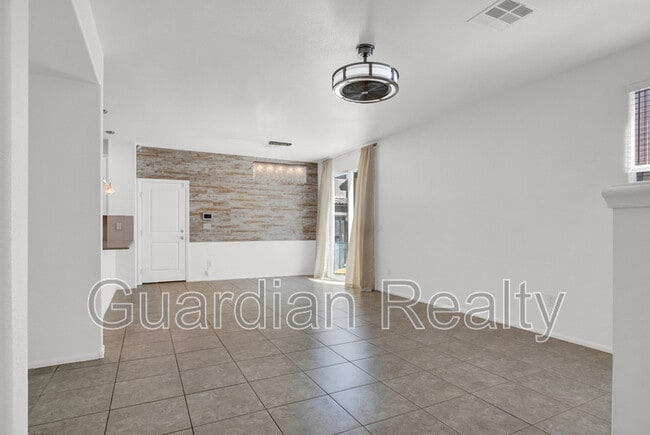Photo - 11070 Neets Bay St