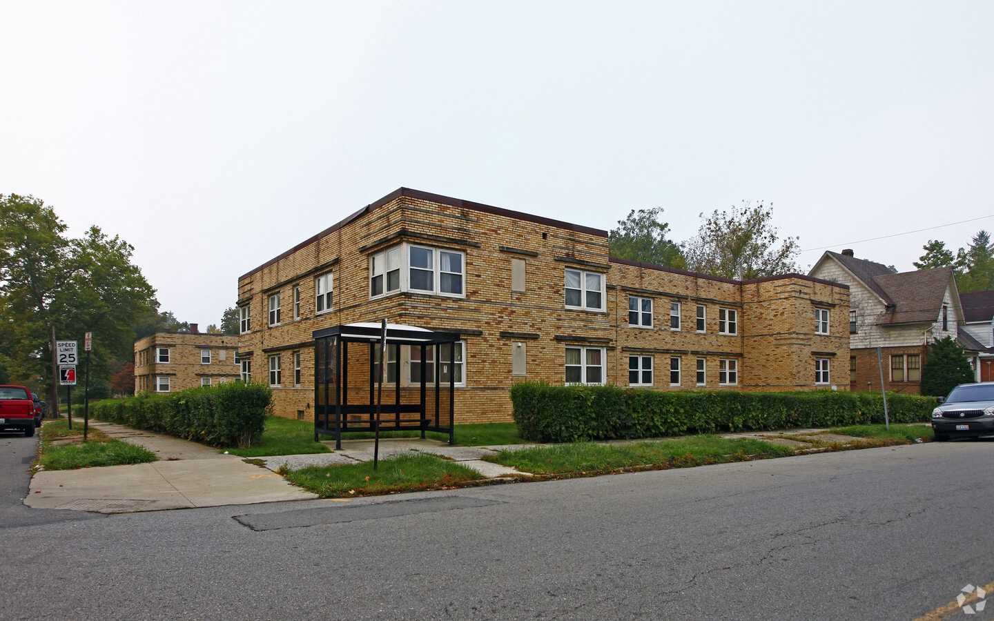 110 Blymyer - 110 Blymyer
