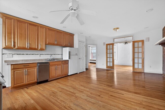 Photo - 216 Newark Ave Unit 3