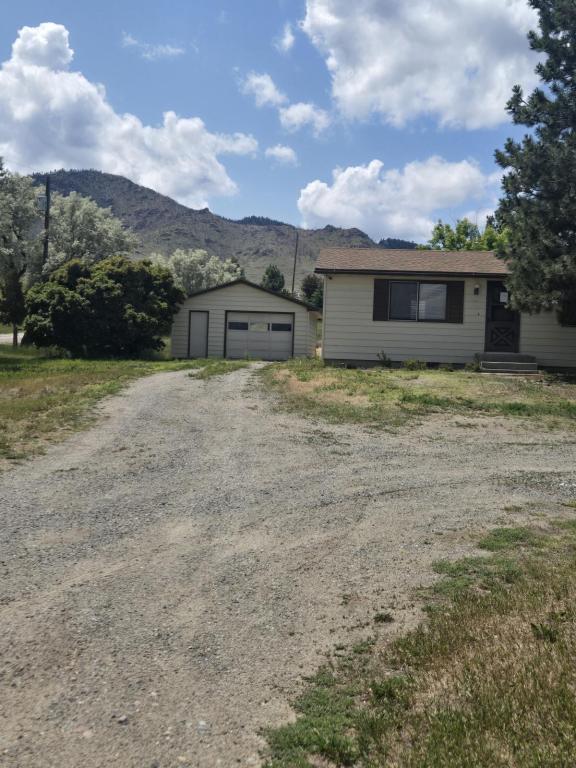 Photo - 7020 Green Meadow Dr House