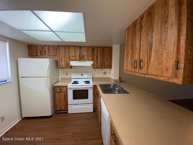 Photo - 1702 University Ln