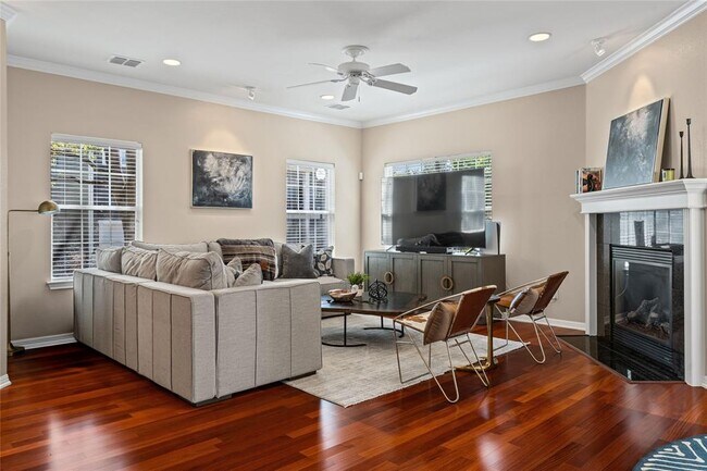 Photo - 411 W St Elmo Rd