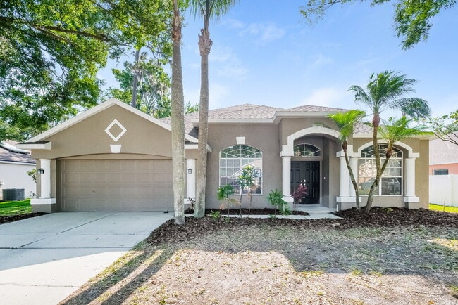 Building Photo - 3720 Hollow Wood Dr