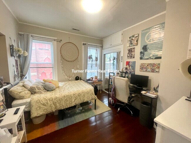 Photo - 724 Parker St Unidad 3F