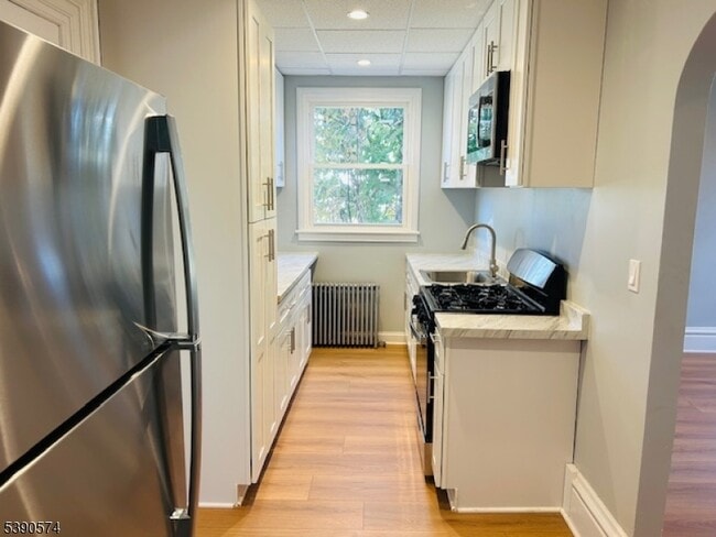 Photo - 18 Elm St