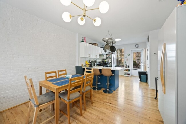 Photo - 316.5 6th St Unit 1