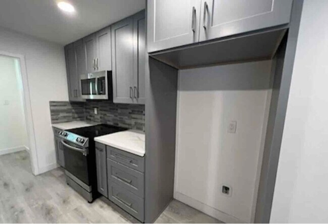 Photo - 1171 E Alexander Ave