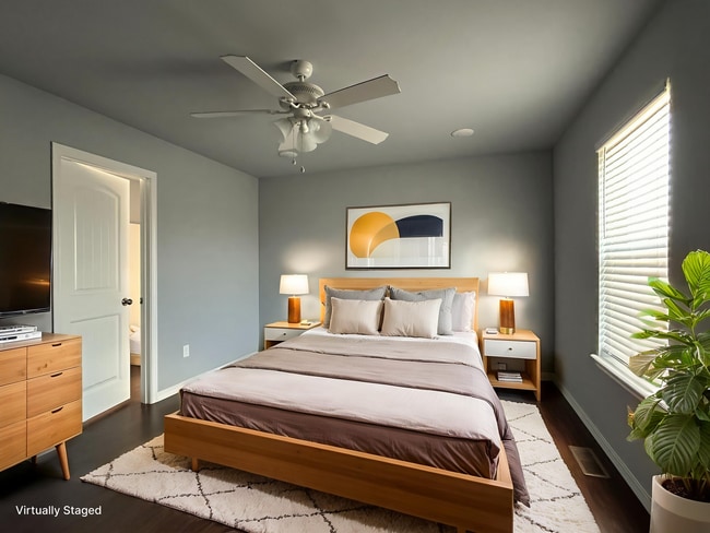 Photo - Townhouse with Garage - Minutes from Downt... Unit 624-1