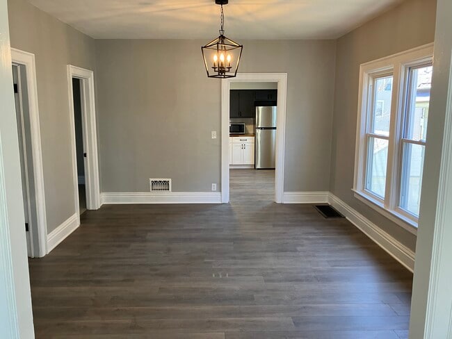 Photo - 31 Norman Ave