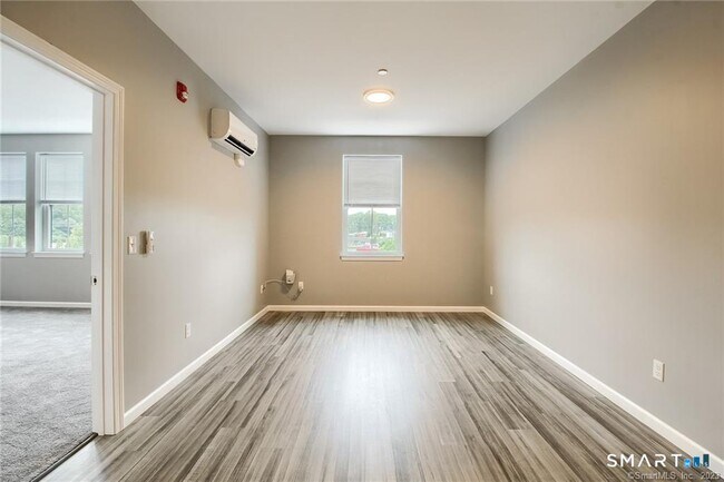 Photo - 9 Steele Blvd Unit 201