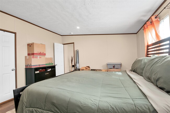 Photo - 1007 Keswick Rd