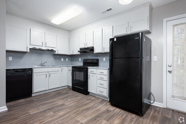 Kitchen - Morgan Place Apartments