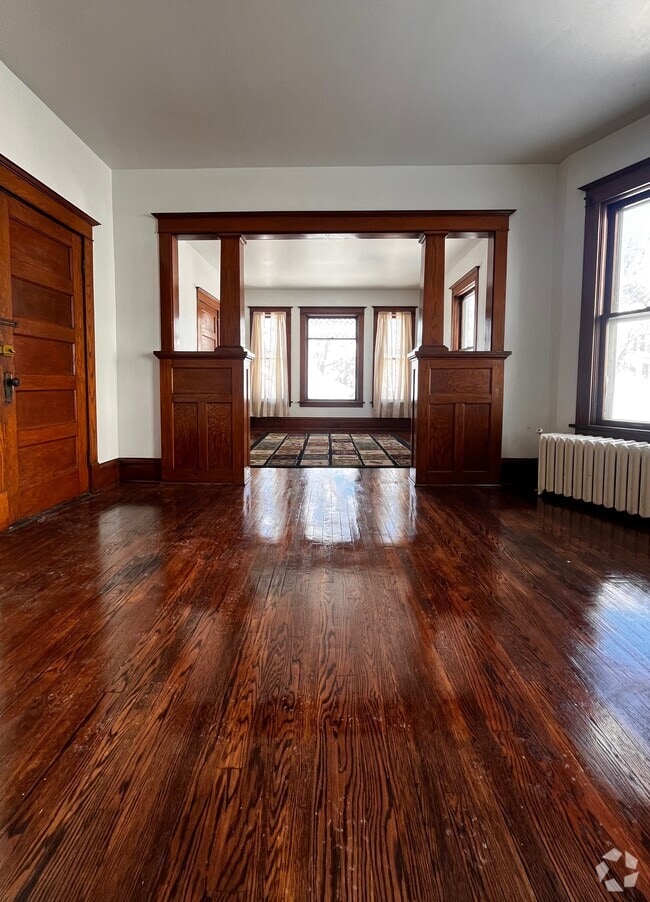 Building Photo - 632 Wilson Ave Unit 636 Rental