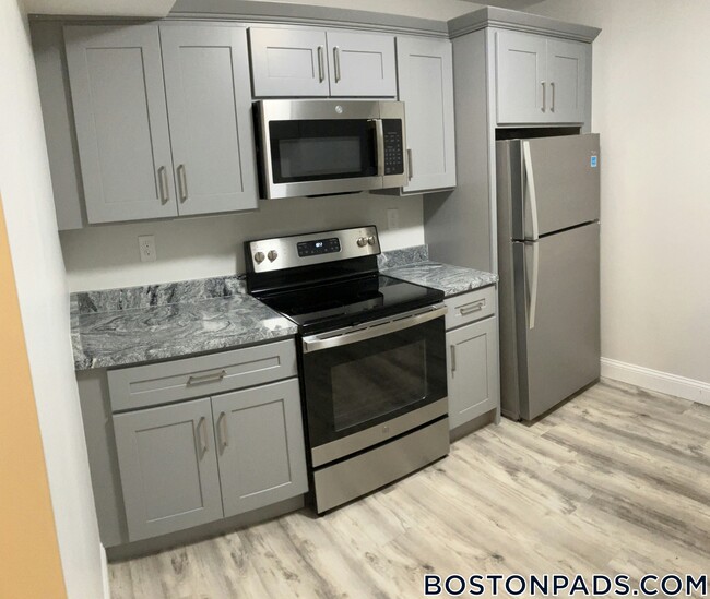 Photo - 17 Verrill St Unit B