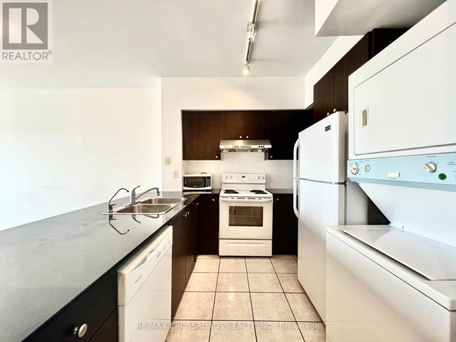 Photo - 4600 Steeles Ave E Unit 803