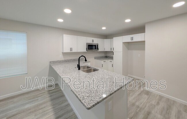 Photo - 7605 Eaton Ave