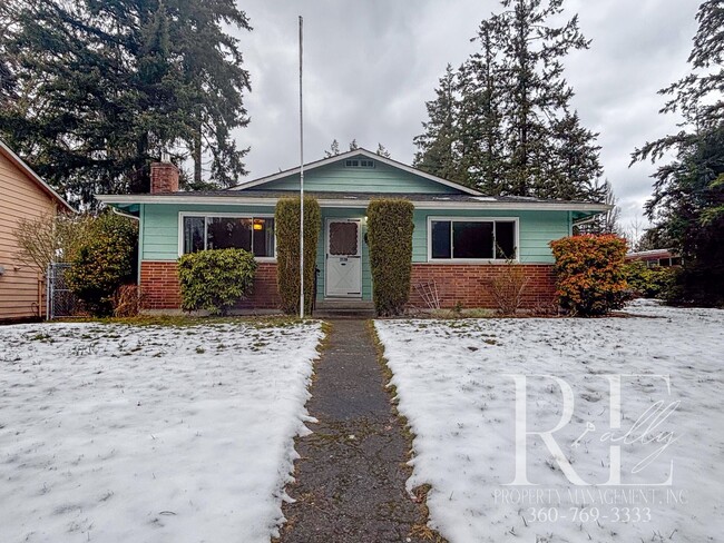 Cozy 3-Bedroom Home in Desirable Poulsbo N... - Cozy 3-Bedroom Home in Desirable Poulsbo N...