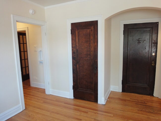 Photo - 1941 Grove Ave Unit 5B