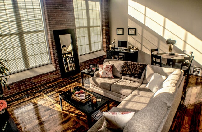 Photo - Victoria Riverside