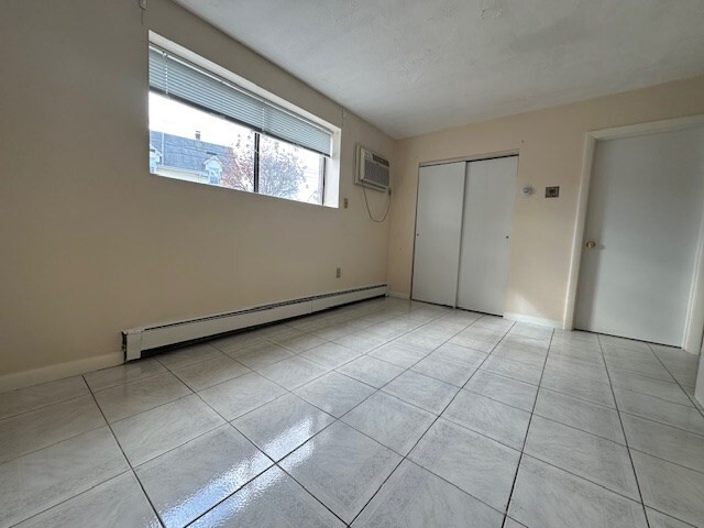 Photo - 362 Centre St Unit 1
