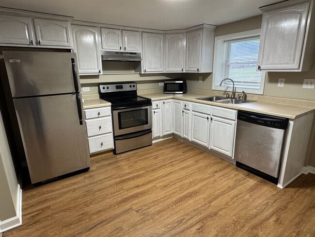 Photo - 2903 S Greenwood Dr Unidad #3