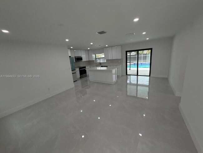 Photo - 21052 SW 97th Pl