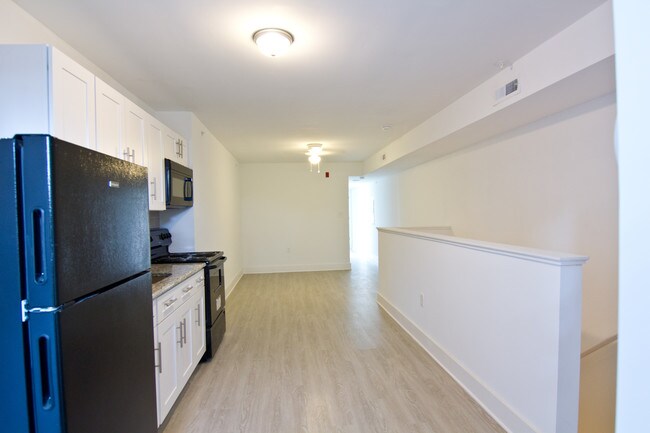 Photo - 6104 Market St Unit 3