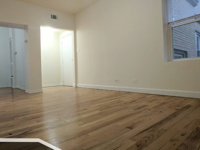 Photo - 2349 N Drake Ave Unit 3
