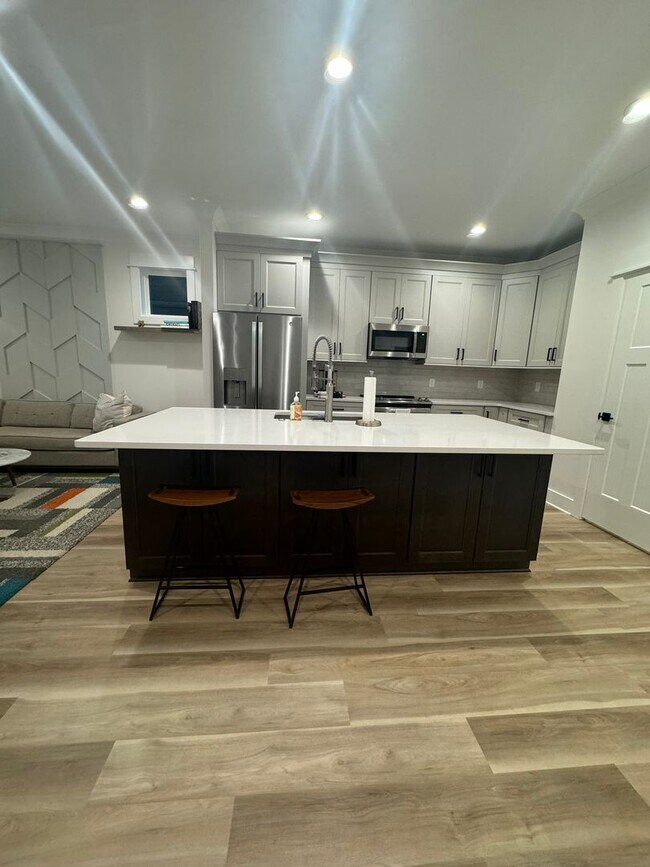 NEW Beautiful Three Bedroom, 2 Bath Home House Rental in