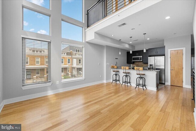 Building Photo - 471 Luray Pl NW Unit B Rental