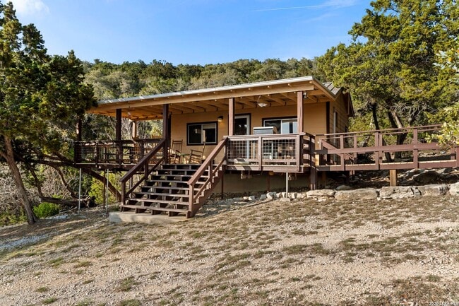 Photo - 1597 Pipe Springs Dr