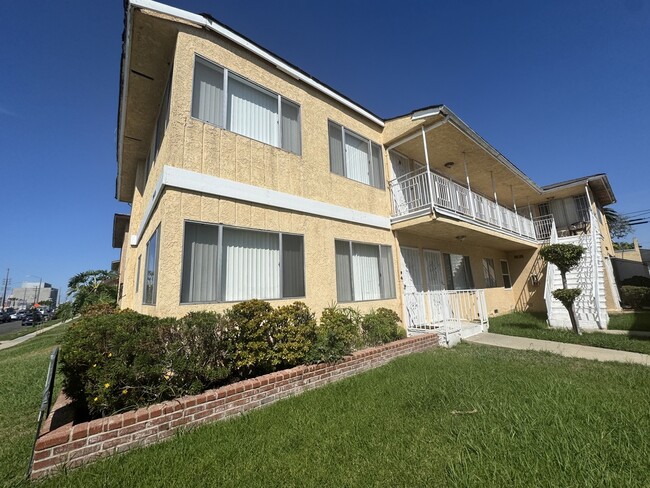 2419 W Imperial Hwy Unit 2