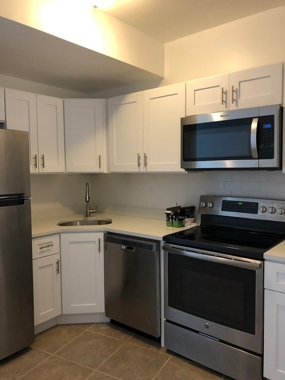 Building Photo - 48 Washington Ave Unit 203