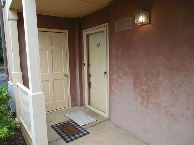 Photo - 1101 Colony Pl Dr