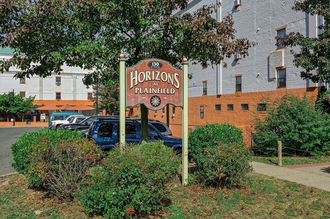 Horizons At Plainfield